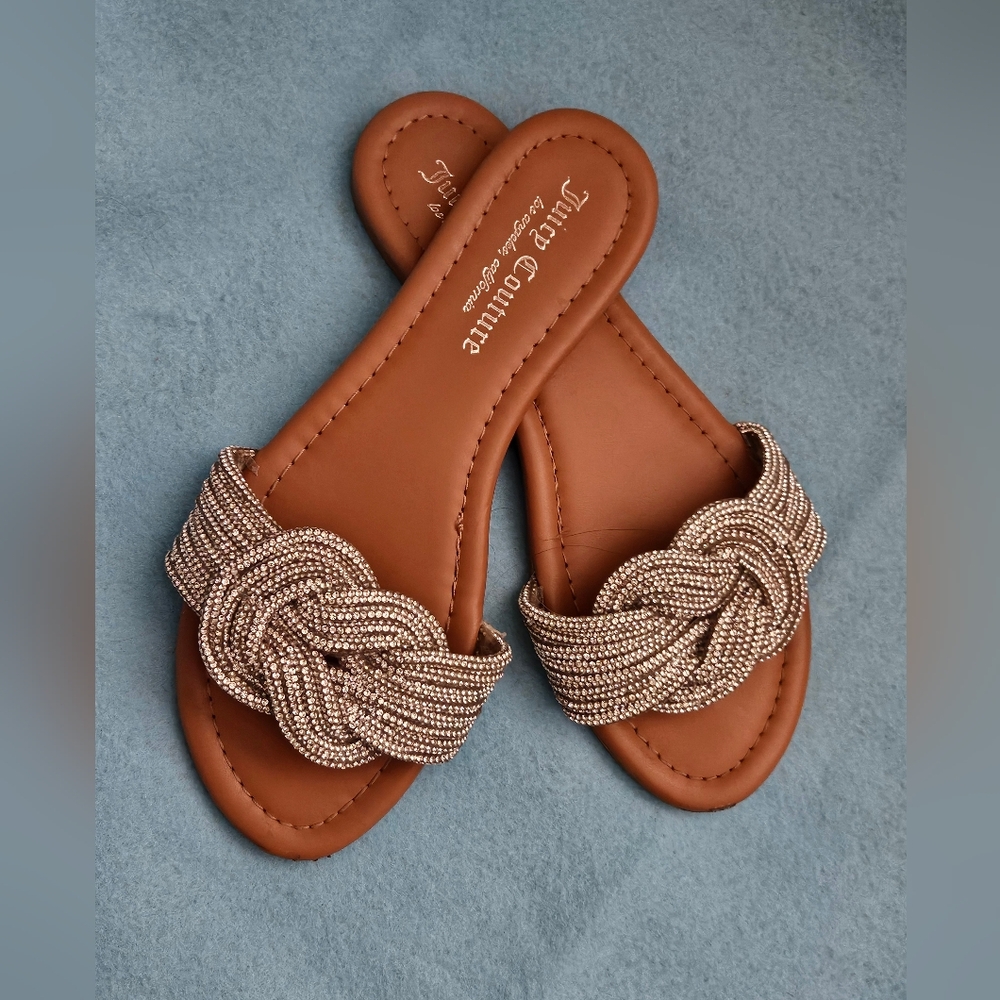 Juicy Couture Zenobia Rhinestone Knot Slide Sandals Tan Soles W's Sz 8